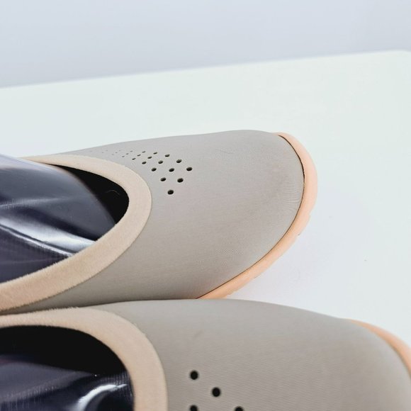 LISSOM Flytes 11.5 Ballet Flats Grey Coral Soles Slip On Comfort Light Stretchy - Picture 7 of 15